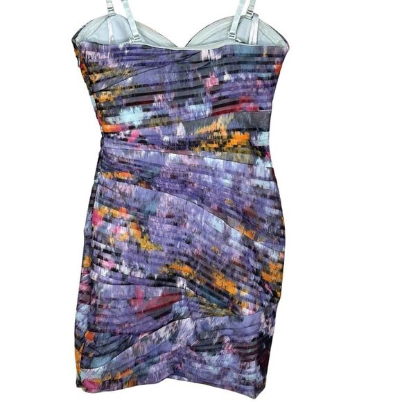 BCBGMAXAZRIA Mini Dress Size 2 Purple Watercolor Ruched Bodycon Strapless Straps - Picture 6 of 8